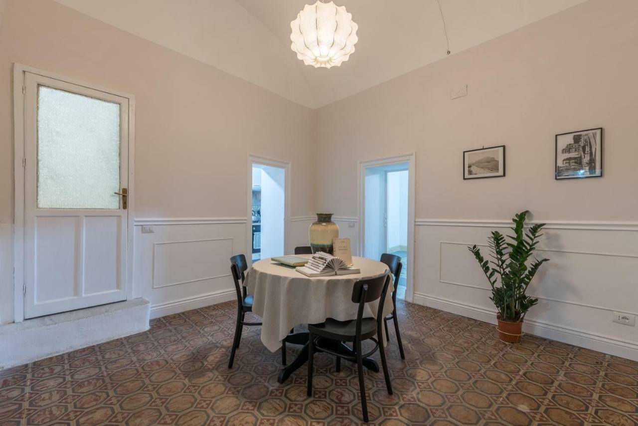 Qasr Home Beautiful Apartment In Palermo Exterior foto